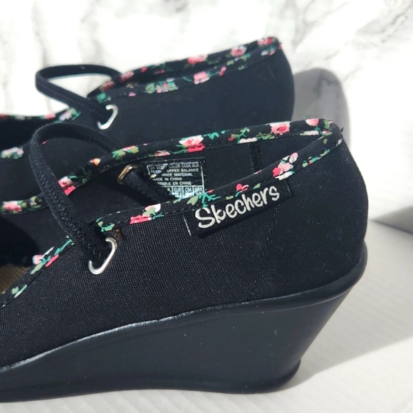 Skechers CALI Black Mary Jane Slip On Wedge Sandals (8.5) - Picture 5 of 9